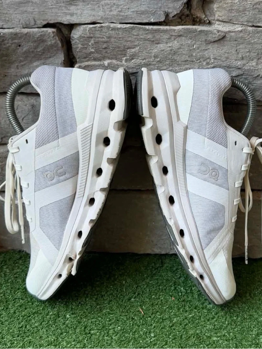 On Running Cloudrunner Gray/White Womens Sneakers